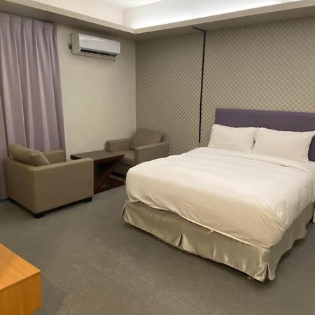 Aiyue Hotel Huwei المظهر الخارجي الصورة